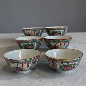 Vintage Japanese Porcelain Ware Hand Decorated Hong Kong Famille Rose Bowls 6Set